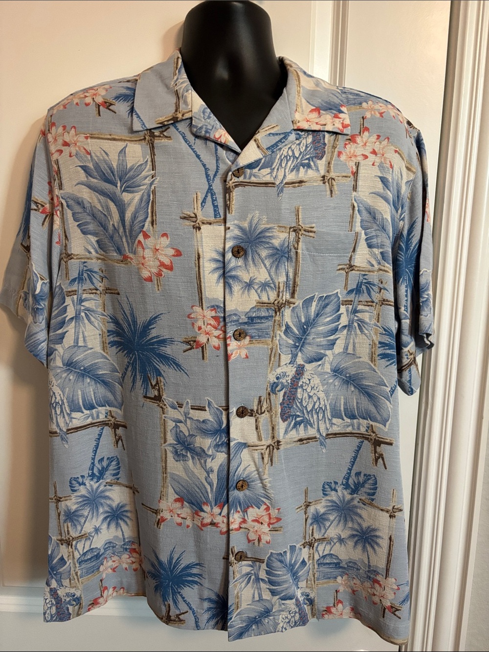 Caribbean Men's Light Blue Tropical Silk Blend Print Button-Front Shirt L